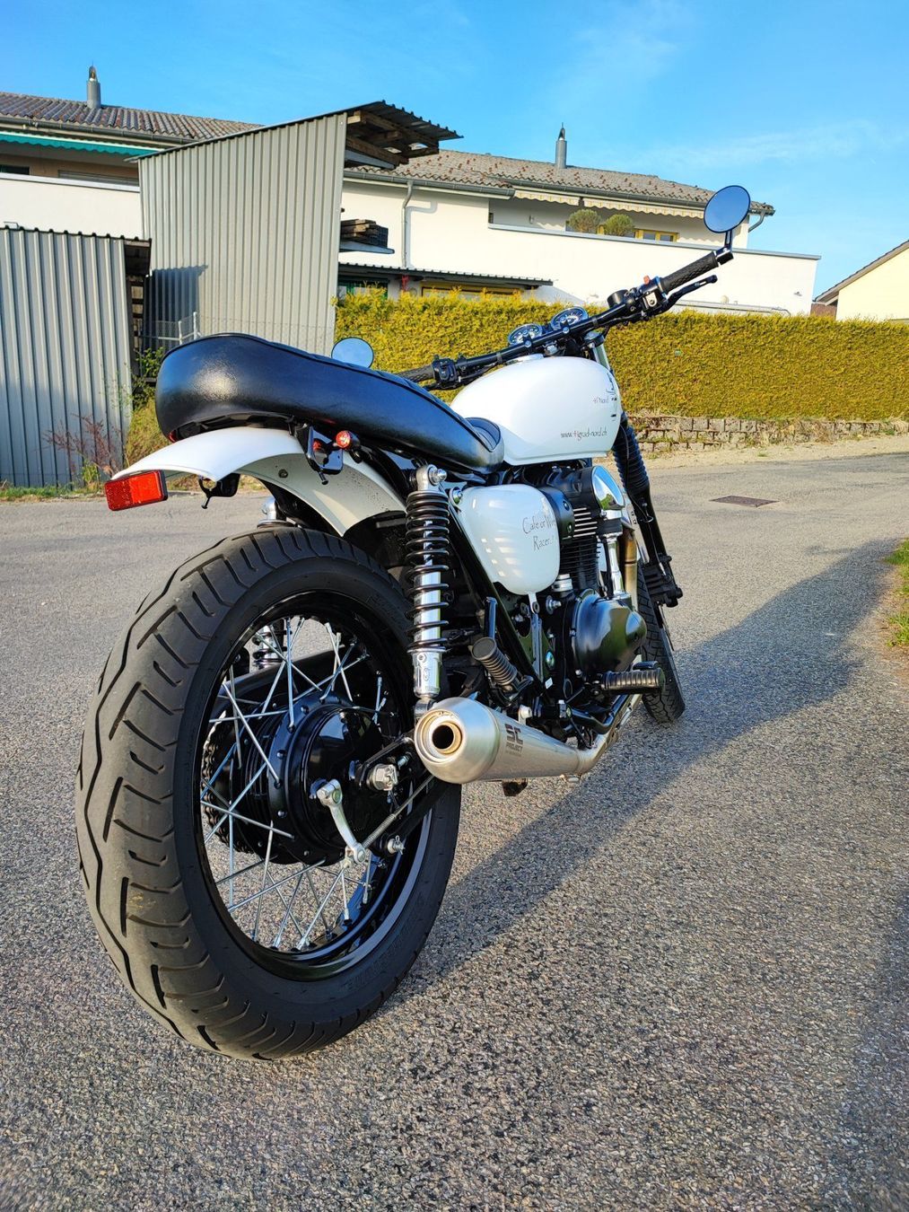 Kawasaki Strada: Kawasaki W 800 – Usato da Hittnau venduto da Brosmania 3