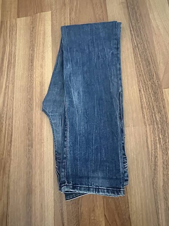 Jeans: Diesel Matic Stretch-Jeans W25 L32 – Usato da Zürich venduto da aknavi 1