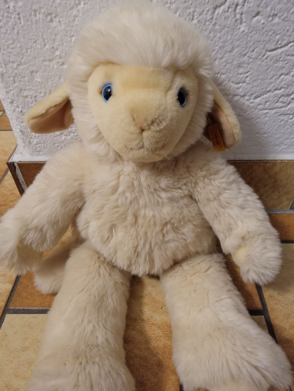 Steiff Giocattoli: Süsses Steiff Lamm, neuwertig, ideales Geschenk. – Usato da Visp venduto da mel_x697