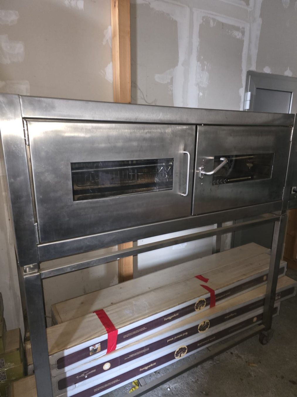 Griglie: Spanferkel, Lam, Pule Grill – Usato da Lachen SZ venduto da rade08 1
