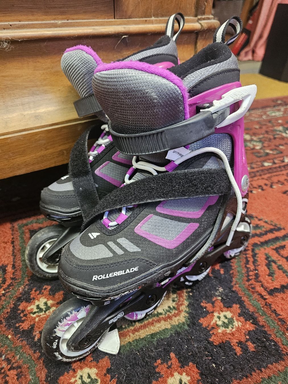 Inline-Skating & Rollschuhe: inline Skate Grösse 33-36,5 – Gebraucht aus Tägerwilen von rmaerk