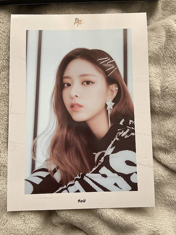Bambole: Album kpop - Itzy - It'z me – Usato da Perroy venduto da Tatian_A 2