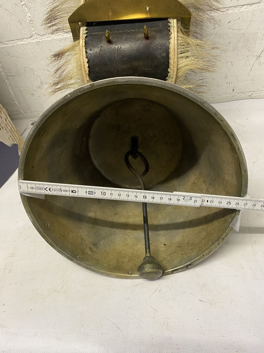 Campanacci mucche: Glocke mit schönem Riemen – Usato da Luzern venduto da Harikan 5