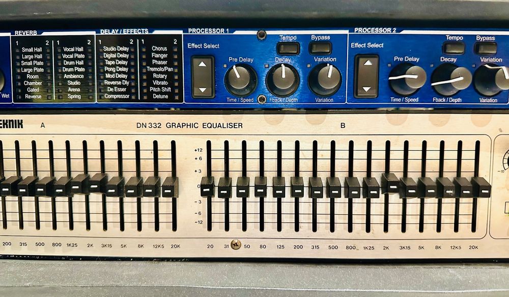 Lexicon MX200 Dual Reverb & KLARK TEKNIK EQ &Rockbag 19