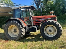 Un tracteur Same Titan 190