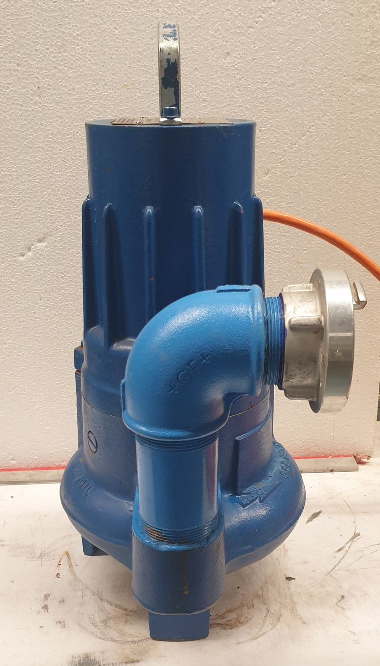 Pumpen & Teile: Tauchpumpe – Gebraucht aus Rottenschwil von Willys_jeep 1