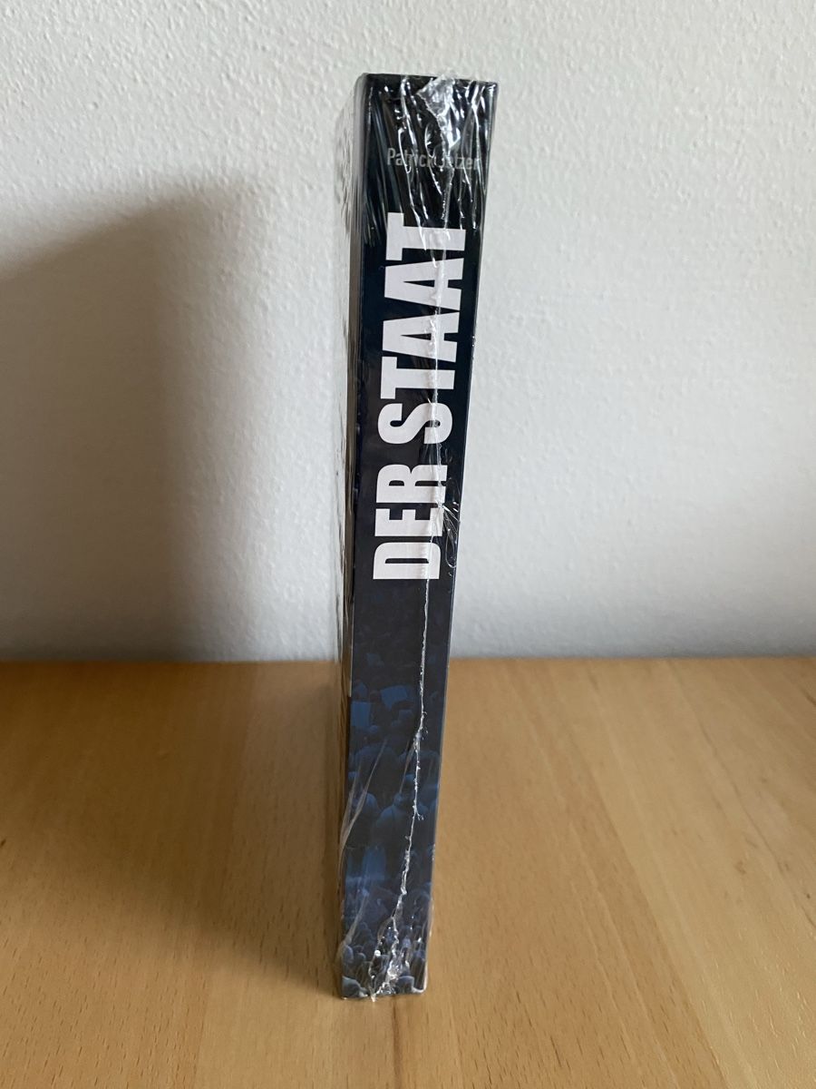 Libri: Der Staat - Patrick Jetzer (NEU) – Nuovo e nell'imballaggio originale da Schwarzenburg venduto da Michellu 2