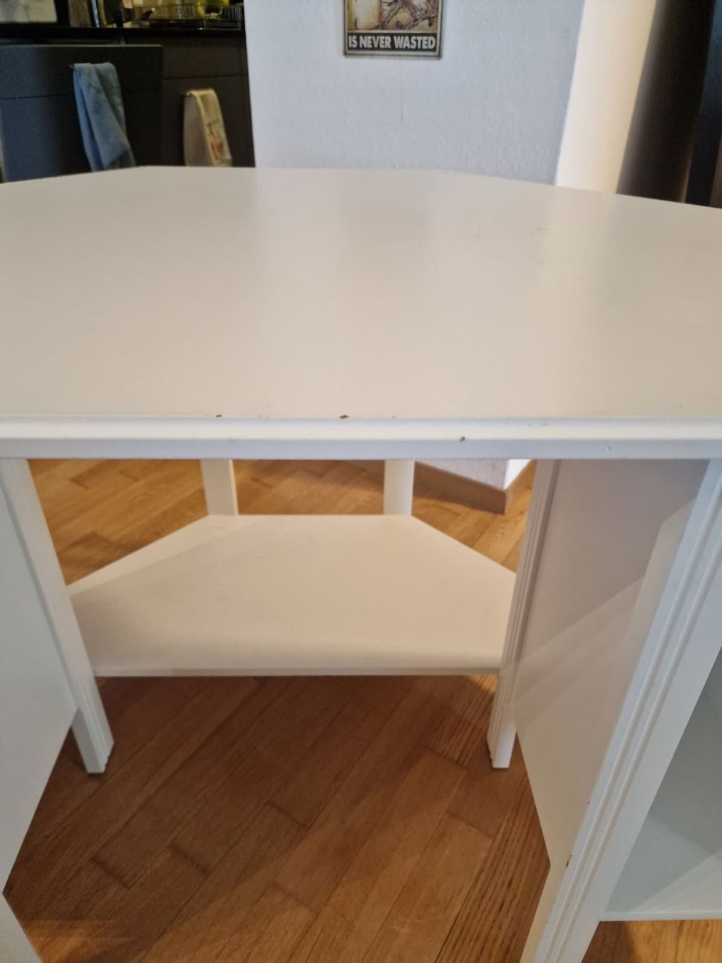 Ikea Scrivanie: Brusali-Schreibtisch – Usato da Oberengstringen venduto da gre_7wv8 5