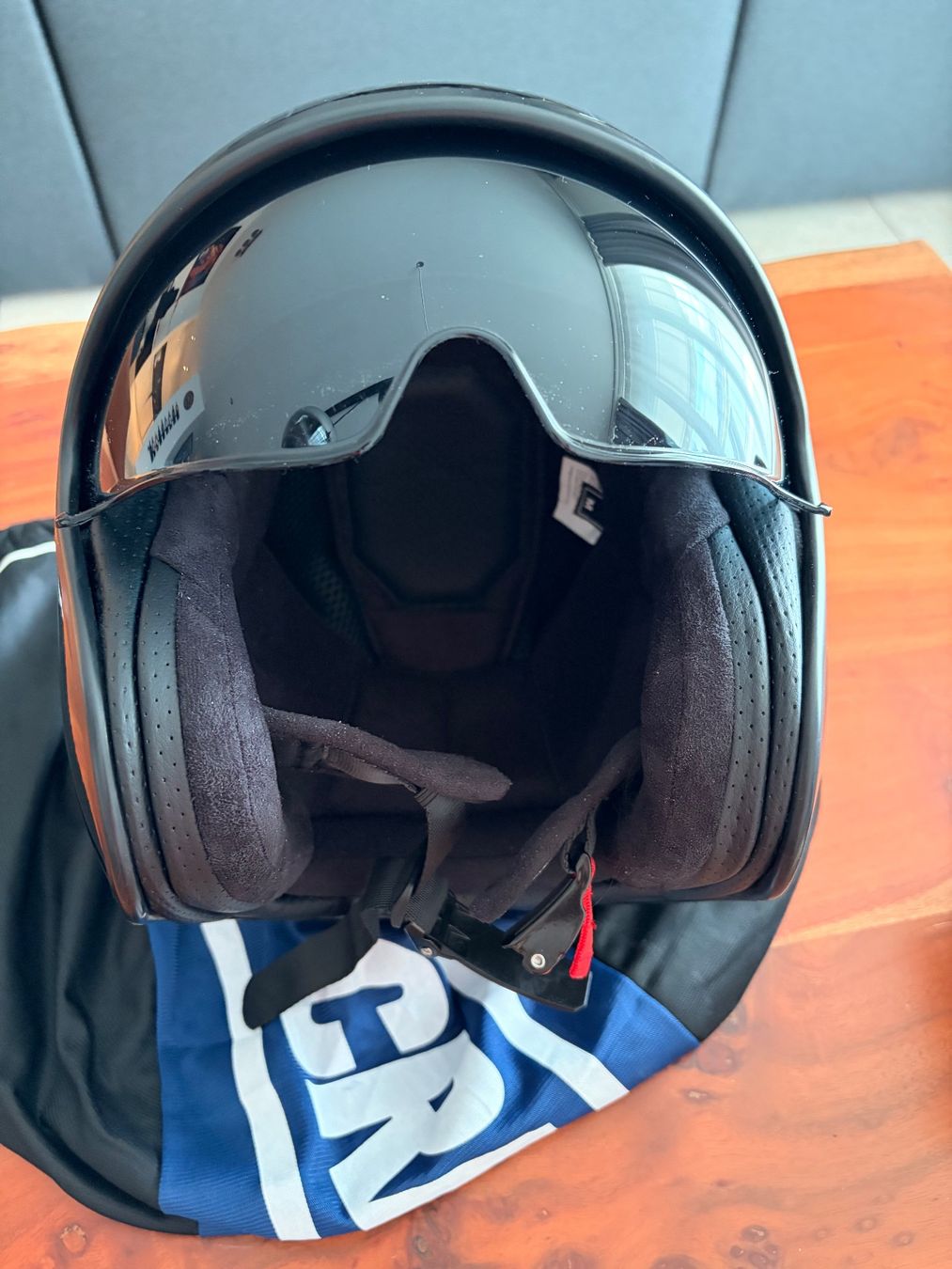 Caschi & visiere: Neuer Helm – Nuovo (secondo la descrizione) da Bronschhofen venduto da hobbykatz 1
