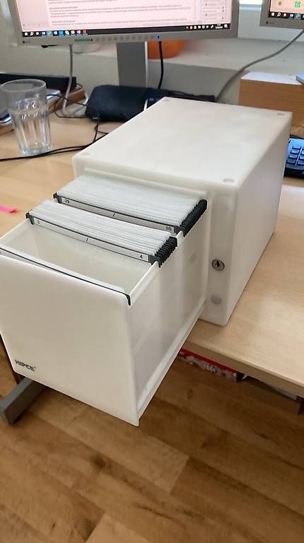 CD: CD-Box – Usato da Schiers venduto da Gagu7