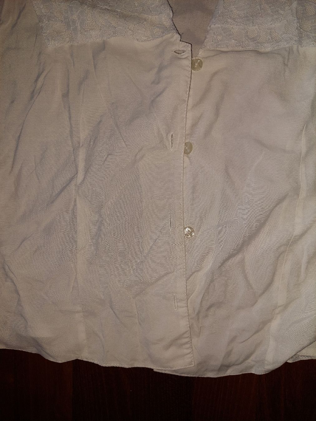 Chemisiers: Damen Bluse mit Spitze weiss Grösse ca M – D'occasion à Muttenz par bea_mmf9 3