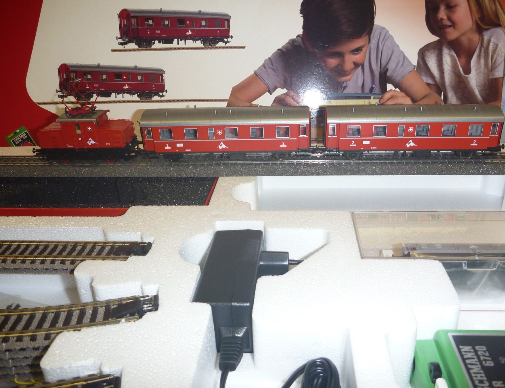 Fleischmann Modellini di ferrovie: Fleischmann Zahnradbahn 481702 Startset – Nuovo e nell'imballaggio originale da Frenkendorf venduto da rail62 5