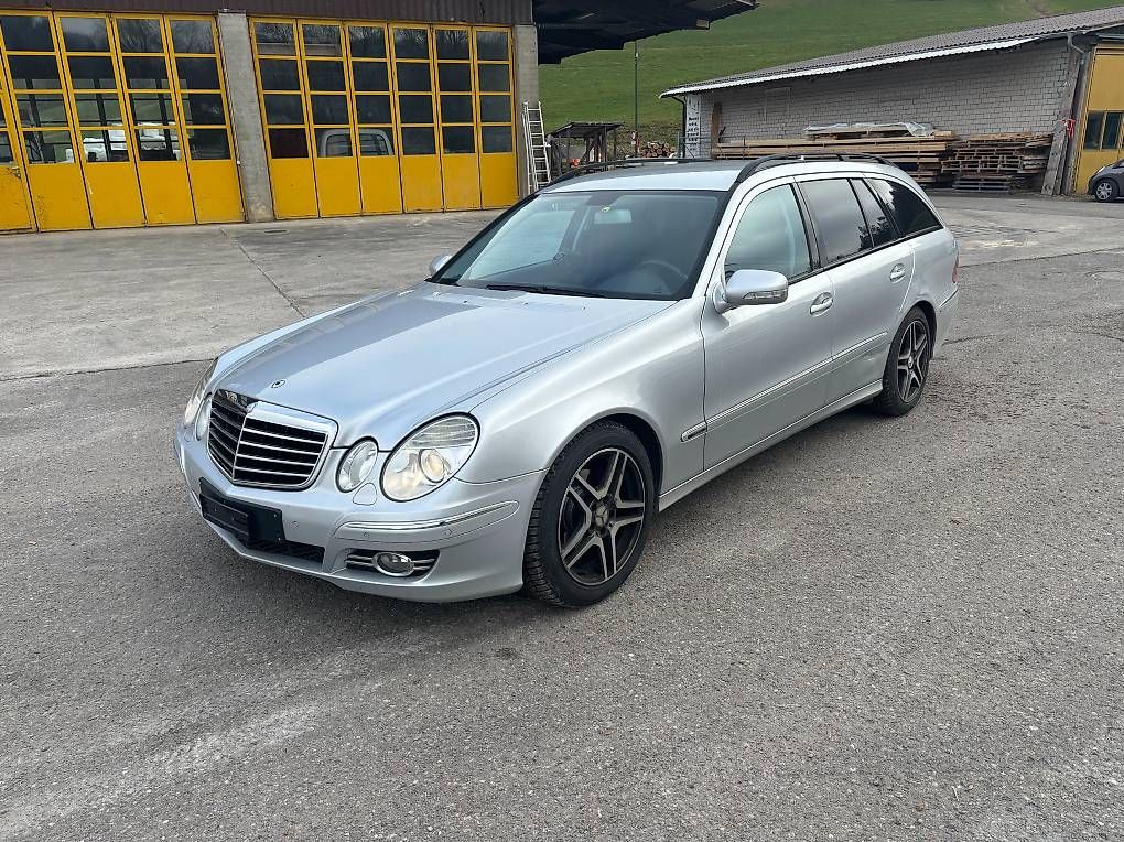 Automobili: Mercedes benz 220 E 170 Ps – Usato da Wila venduto da ABM_As