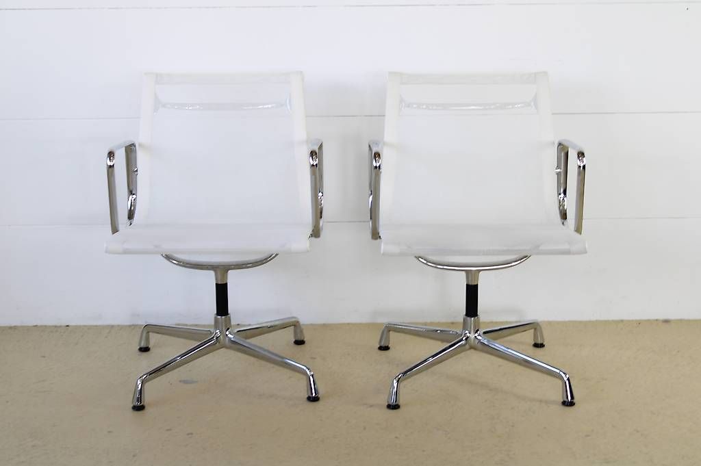 Chaises: Vitra Eames Stühle EA 108 drehbar – D'occasion à Meinisberg par atelier_TILIJA 1