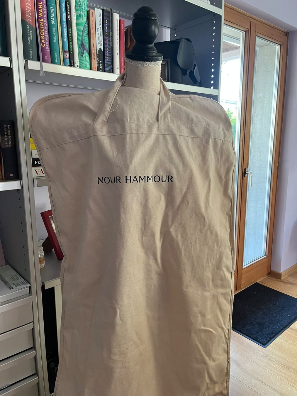 Cappotti: Nour Hammour Lammfellmantel Shearling Gr. S - NP CHF 2186.- – Nuovo e nell'imballaggio originale da Neuhausen venduto da Rue_Trouvaille 7