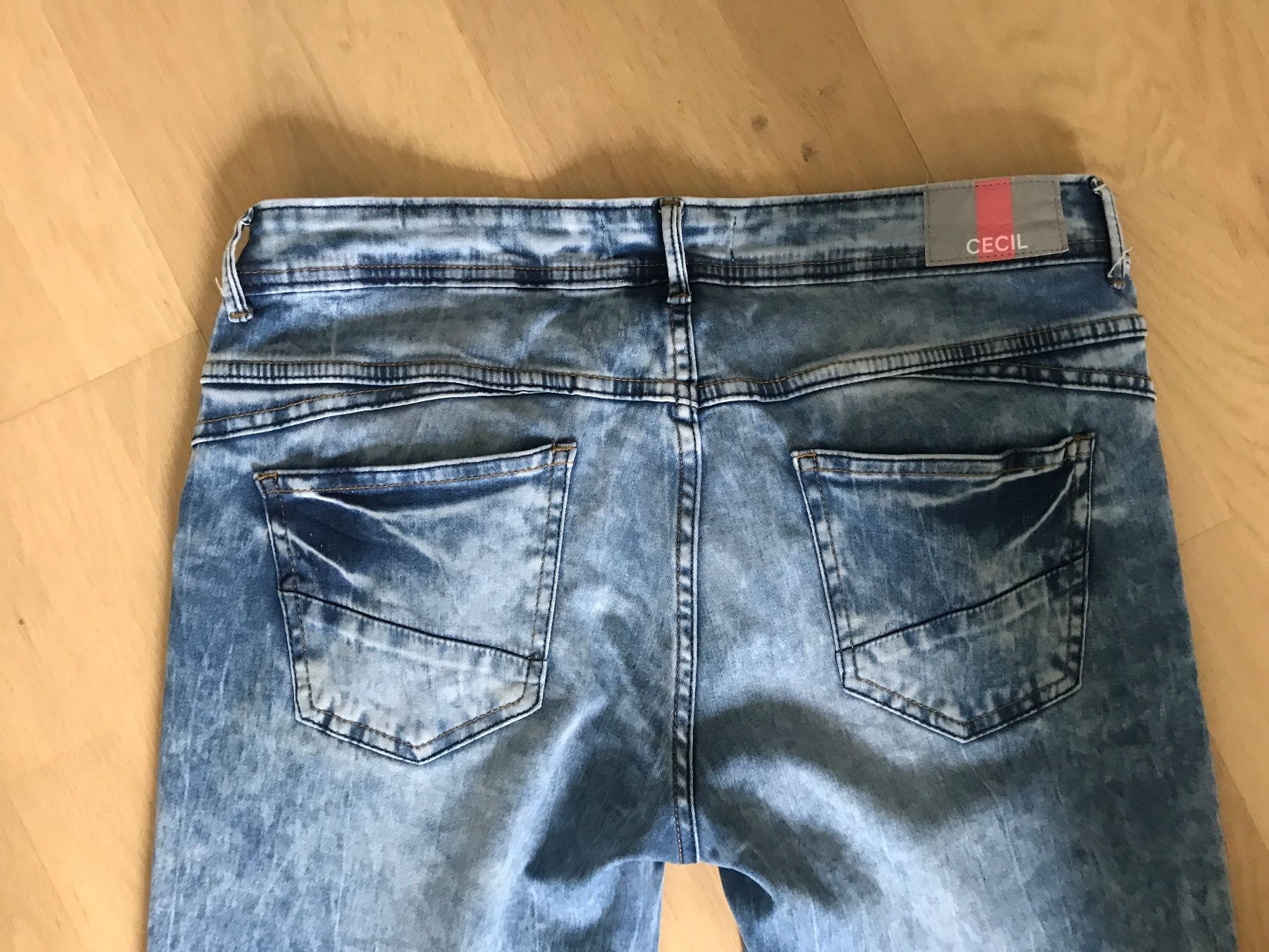 Cecil Jeans: Cecil Scarlett Denim 7/8 in 31 – Usato da Landschlacht venduto da girris100 4