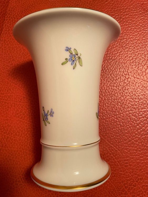 Höchst Porzellan Trompeten Vase handgema Kaufen auf Ricardo