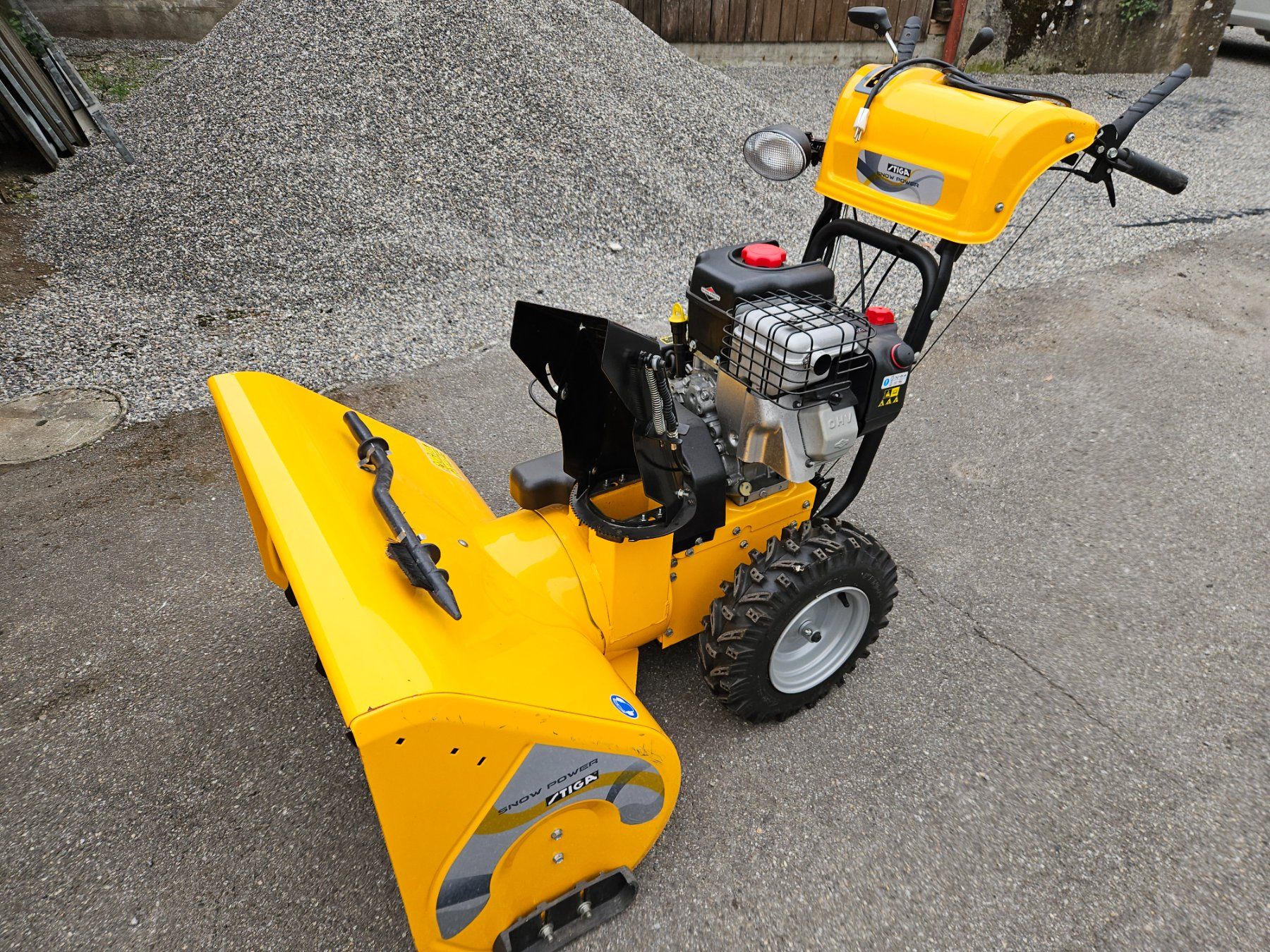 Stiga Toutes les machines: Schneefräse Stiga – D'occasion à Oberburg par M86 1