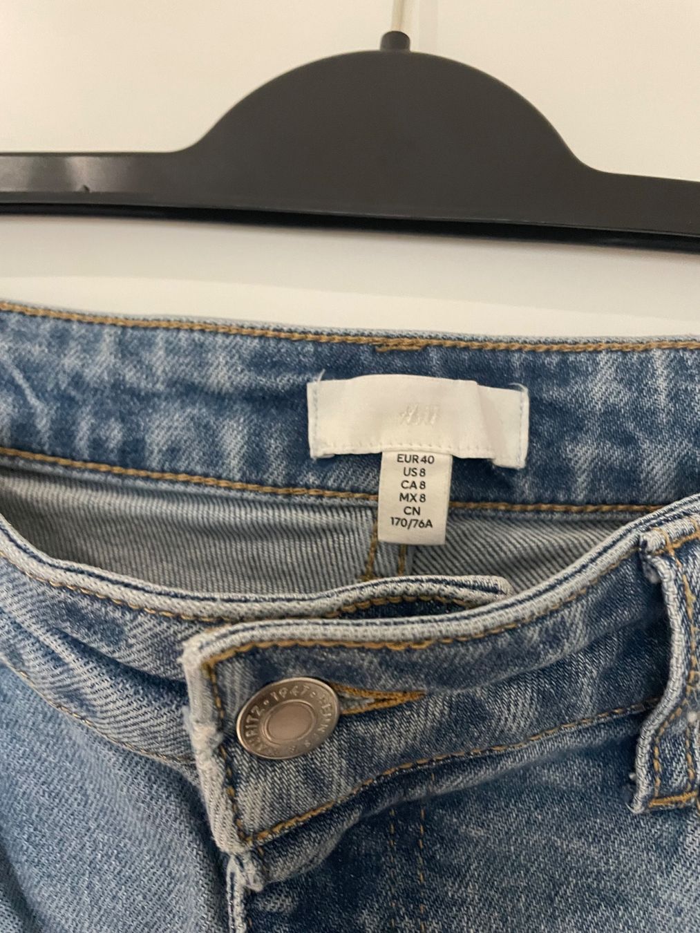 H&M Jeans: Jean - H&M – Nuovo (secondo la descrizione) da La Chaux-de-Fonds venduto da ju_paol2 2