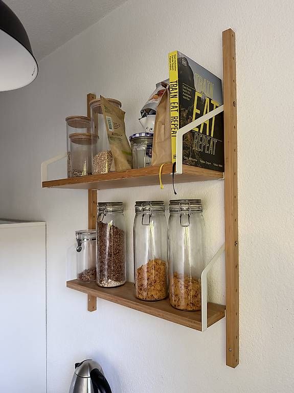 Scaffali: Ikea Regal aus Holz – Usato da Bern venduto da gregnenn 2