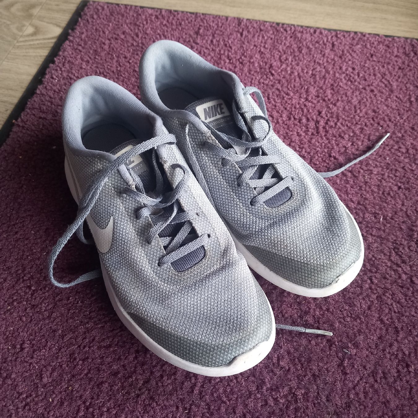 Nike Scarpe da uomo: basket nike taille 38,5 – Usato da Chavannes-de-Bogis venduto da senator635 1