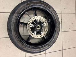 Ktm 990 Supermoto Hinterrad mit Bremsscheibe und Kettenrad