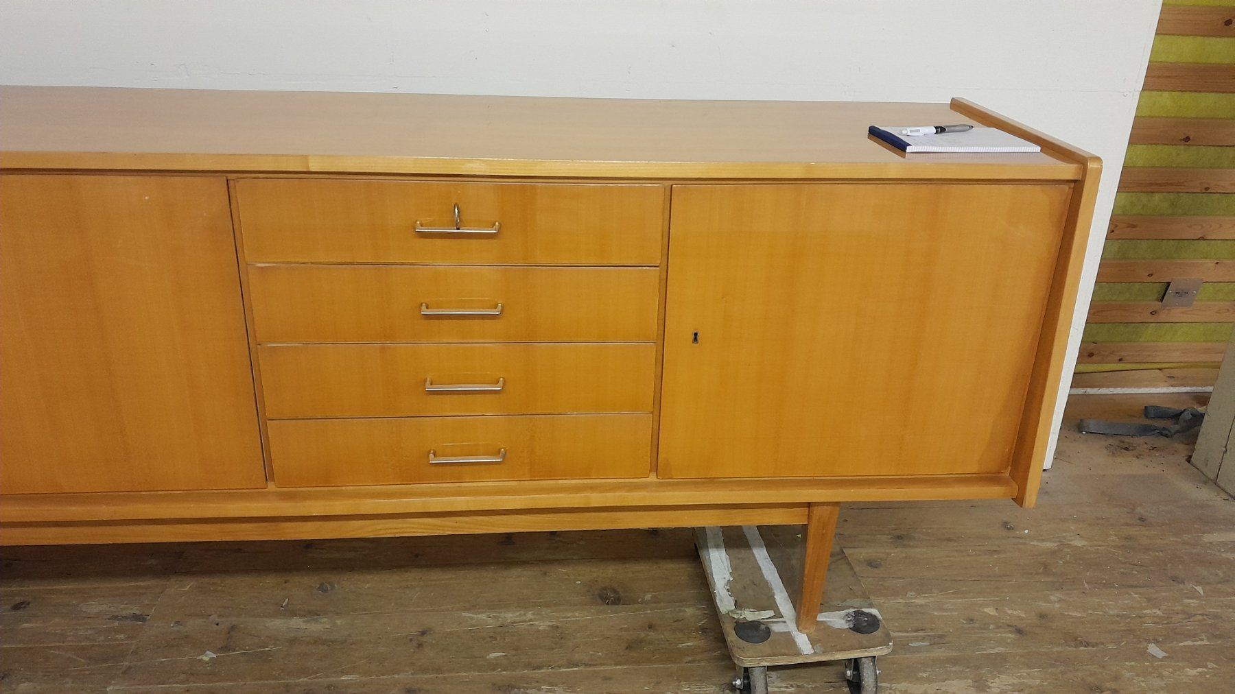 Cassettiere: Sideboard lackiert, 60er Jahre – Usato da Hittnau venduto da v-v-onlineverkauf 2