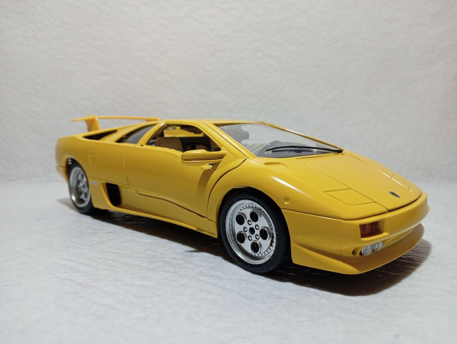 Bburago Modellini d'auto: Lamborghini Diabolo 1990 – Nuovo (secondo la descrizione) da Huttwil venduto da Secondtrain 1