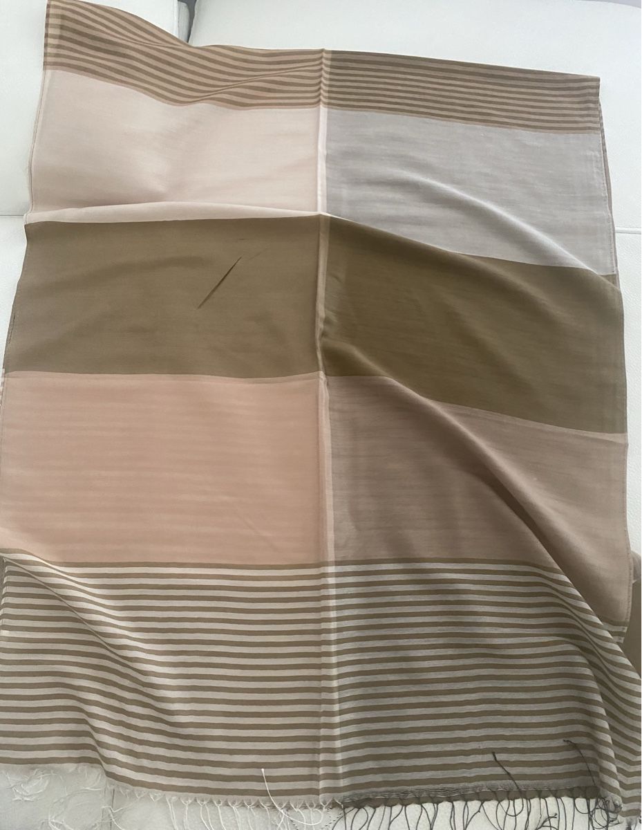 Foulard & Sciarpe: Seiden Schal 🌸 – Usato da Opfikon venduto da Luis144 4