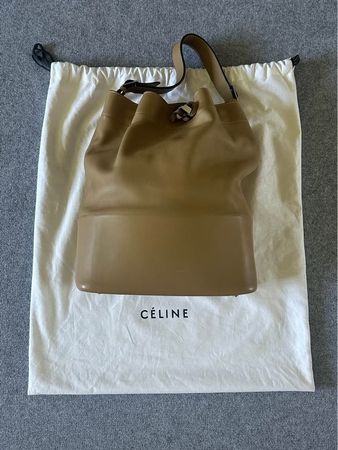 CELINE | rare modèle Balloon bucket Philo Phoebe -collection