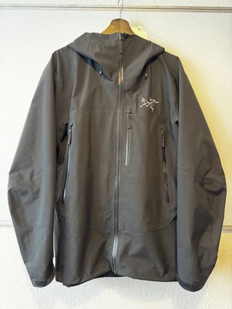 Arc’teryx Rush Jacket Gore-Tex Pro Skijacke Gr. L
