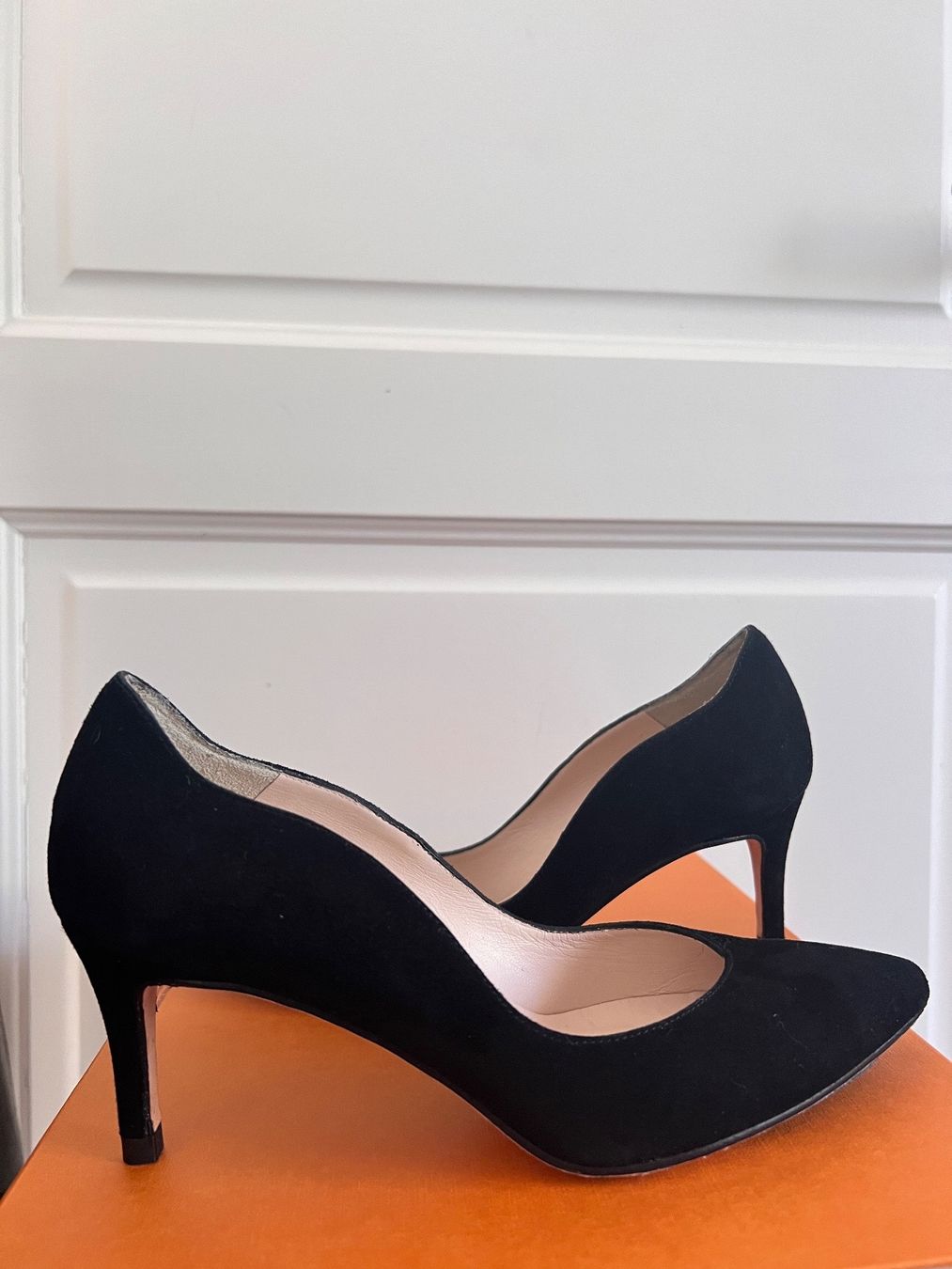 Scarpe da donna: Minelli Classic Heels – Usato da Corsier-sur-Vevey venduto da Kristina.Nova