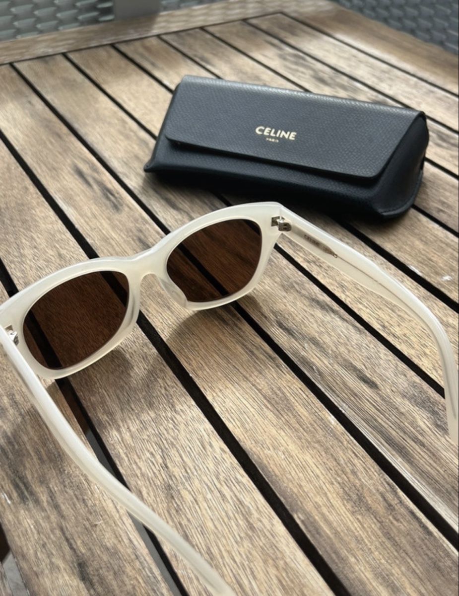 Celine Occhiali & Lenti: Celine cream sunglasses – Nuovo e nell'imballaggio originale da Zürich venduto da dei_7djh 4