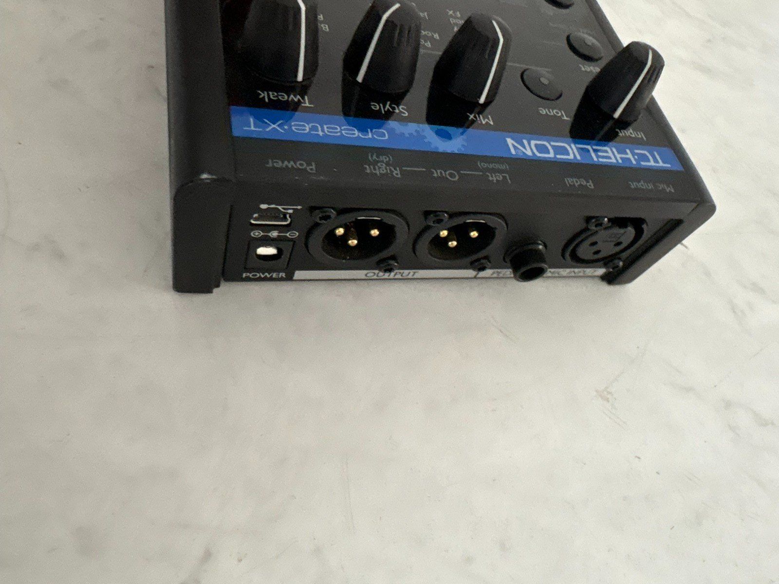 Boss Instruments de musique: TC HELICON Voicetone Create XT – D'occasion à La Chaux-de-Fonds par gollum90 1