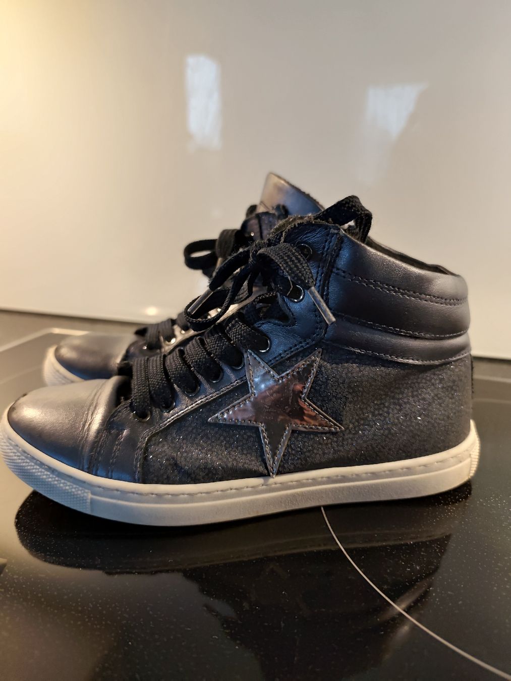 Scarpe per ragazze: gefütterter Winterschuh 34 – Usato da Schlieren venduto da Fam.Baumi