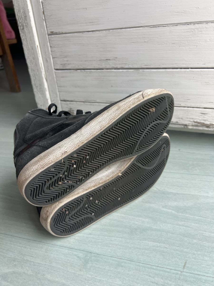 Nike Herrenschuhe: Nike Blazer Schwarz 36.5 gebraucht – Gebraucht aus  von  4