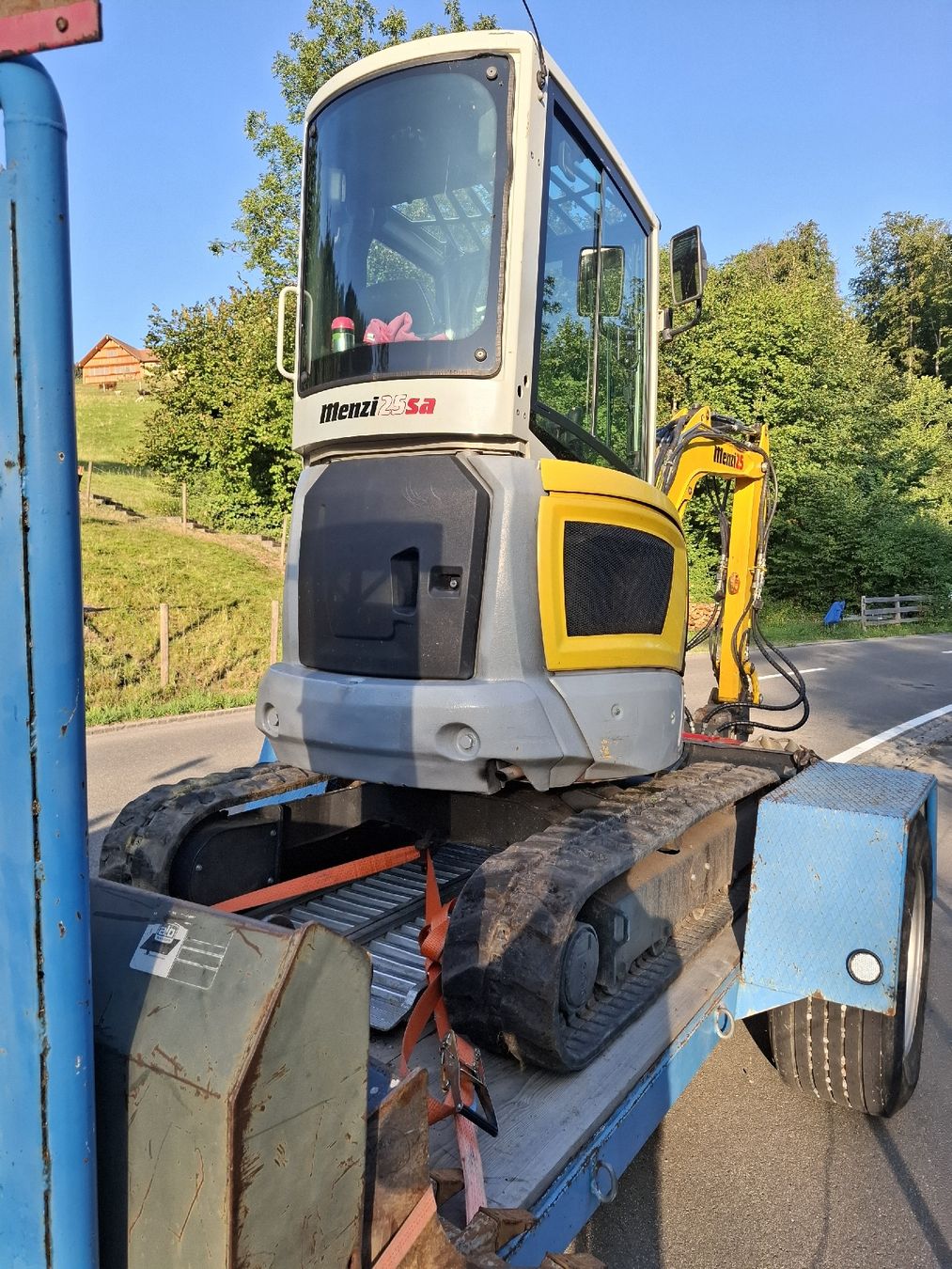 Menzi Muck Escavatori: Menzi 25sa – Usato da Wolfhalden venduto da B.Dobler91 1