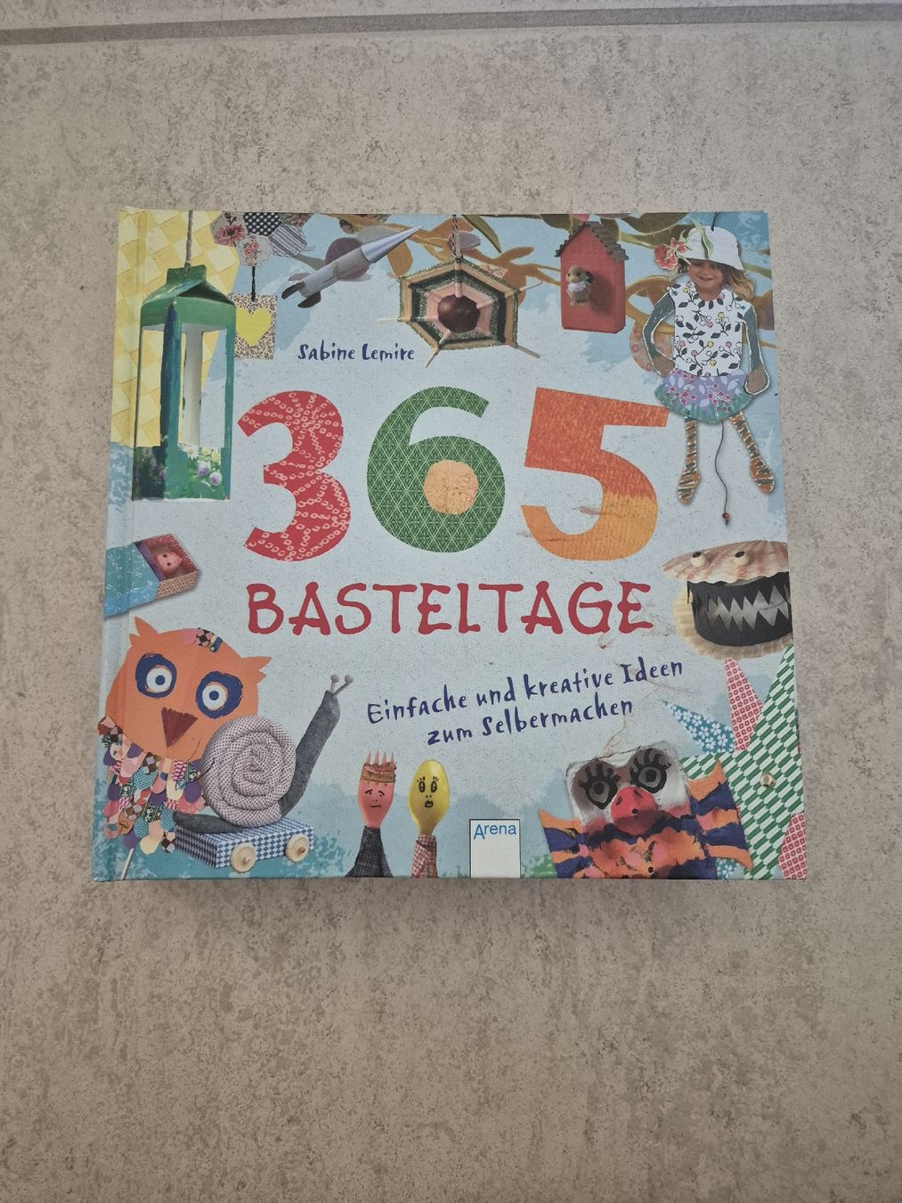 Libri: Bastelbuch 365 Basteltage – Usato da Illnau venduto da Schnemi