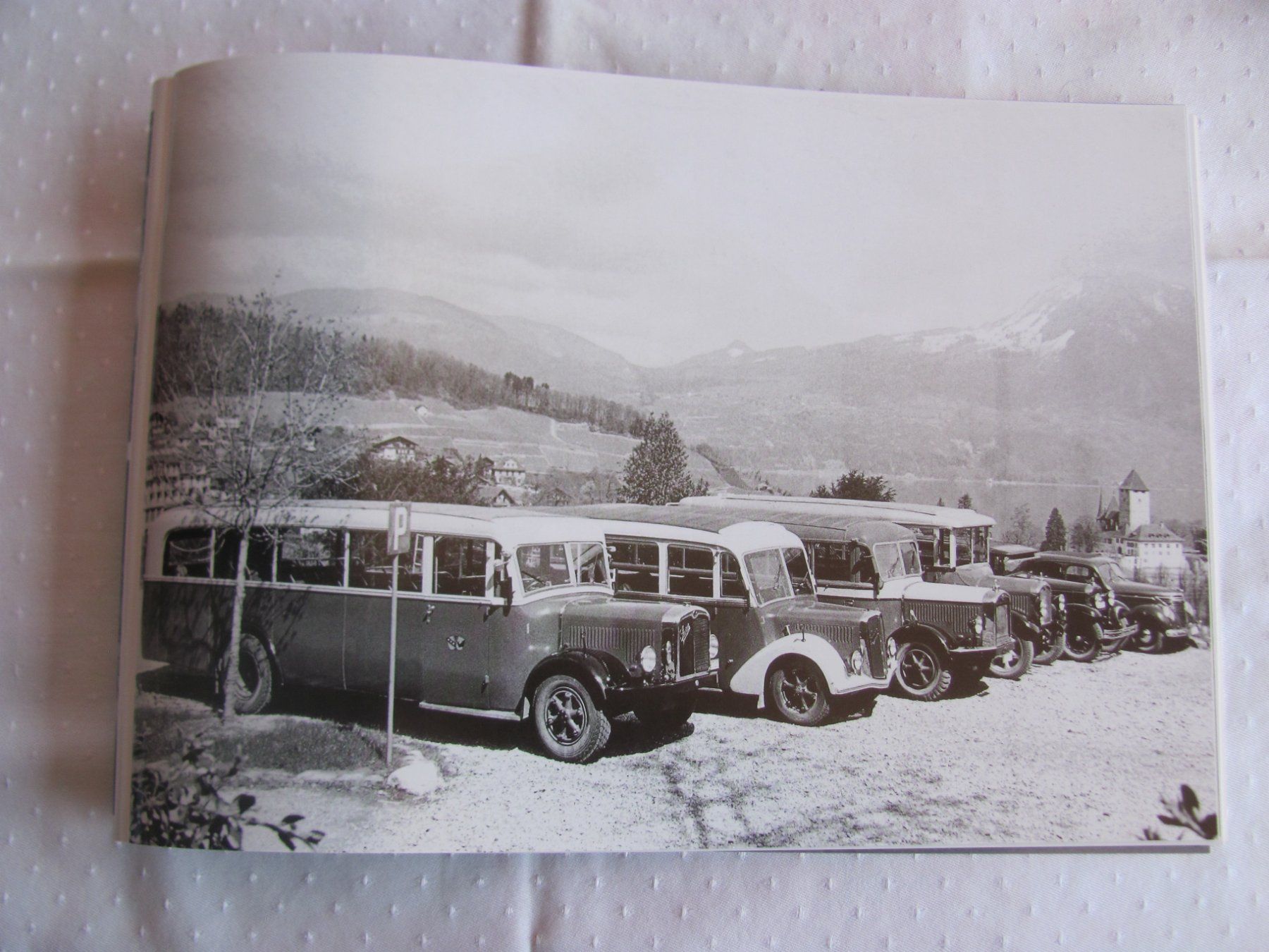 Modellini d'auto: Modellbusse Grindelwald mit Geschenkbox u. schönem Prospekt – Nuovo e nell'imballaggio originale da Bellach venduto da spiegel4562 7