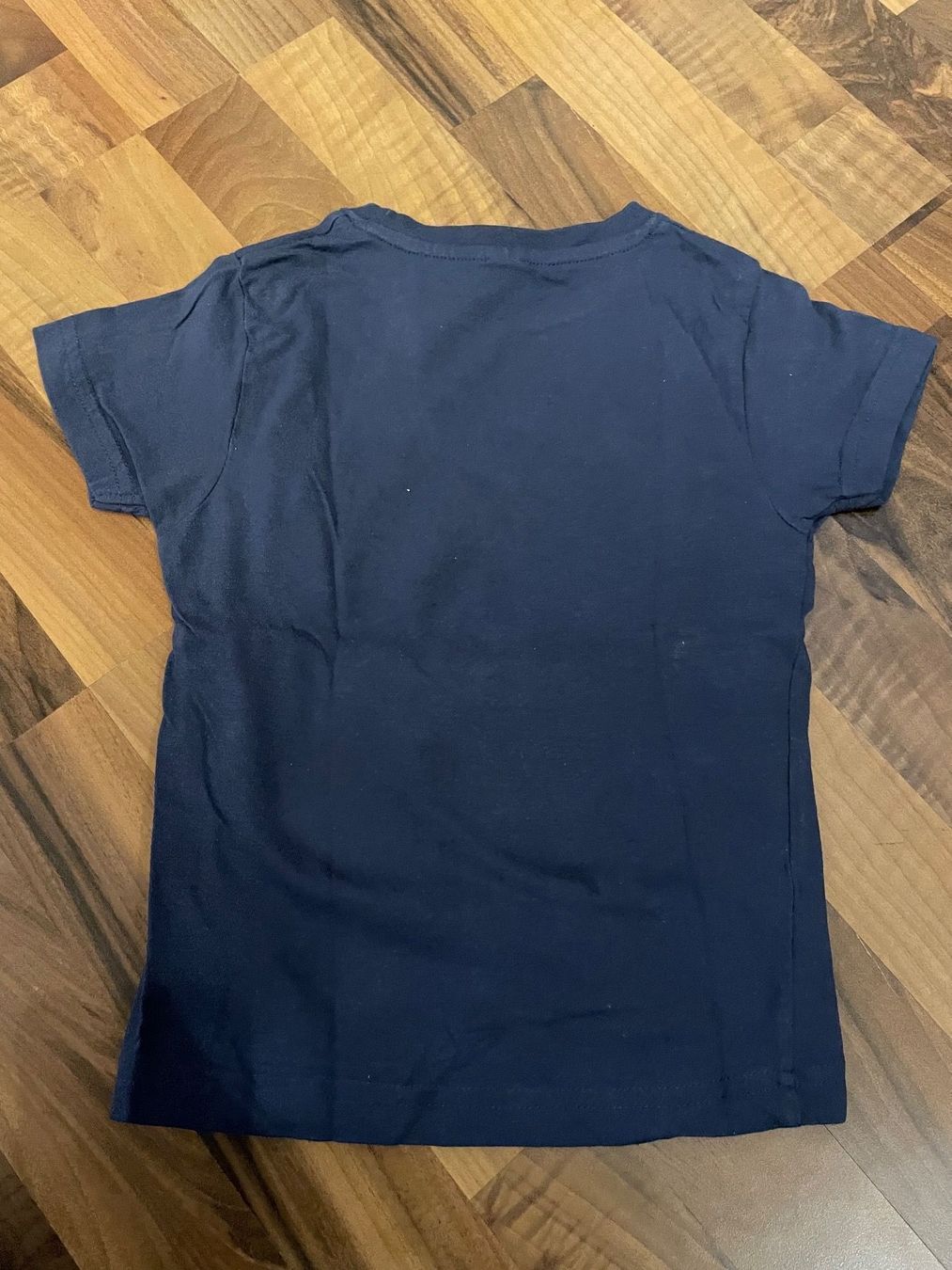 Chemises, Tops & T-shirts: FC Barcelona Shirt Grösse 3-4Y – D'occasion à Goldswil par Fisel 1
