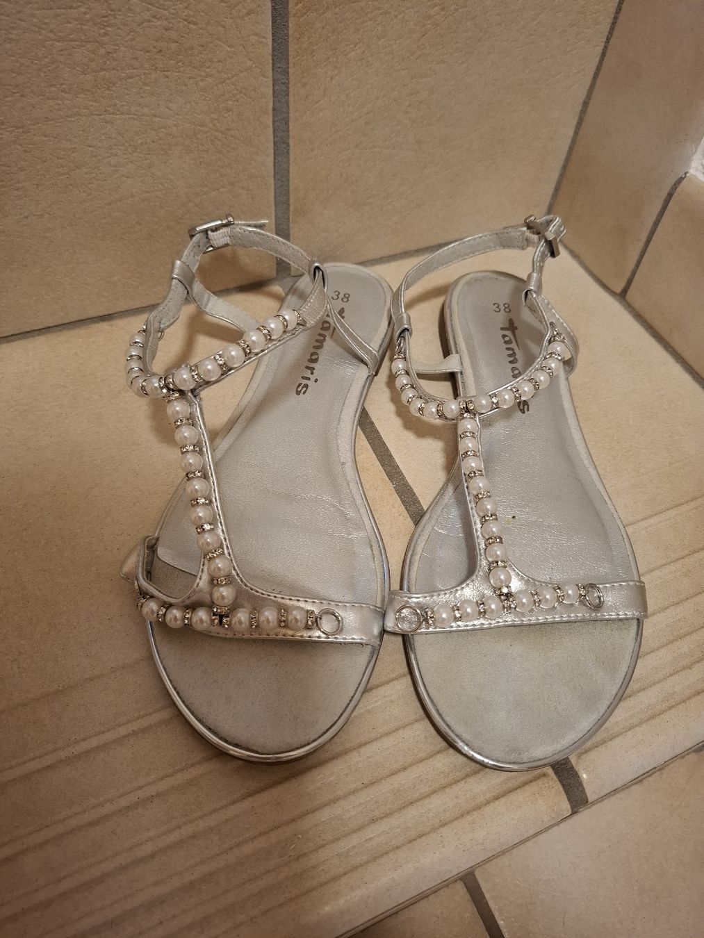 Tamaris Damenschuhe: Tamaris Sandalen Grösse 38 – Gebraucht aus Lütisburg von amerika123
