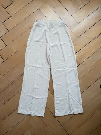 Hose beige fliessend XS