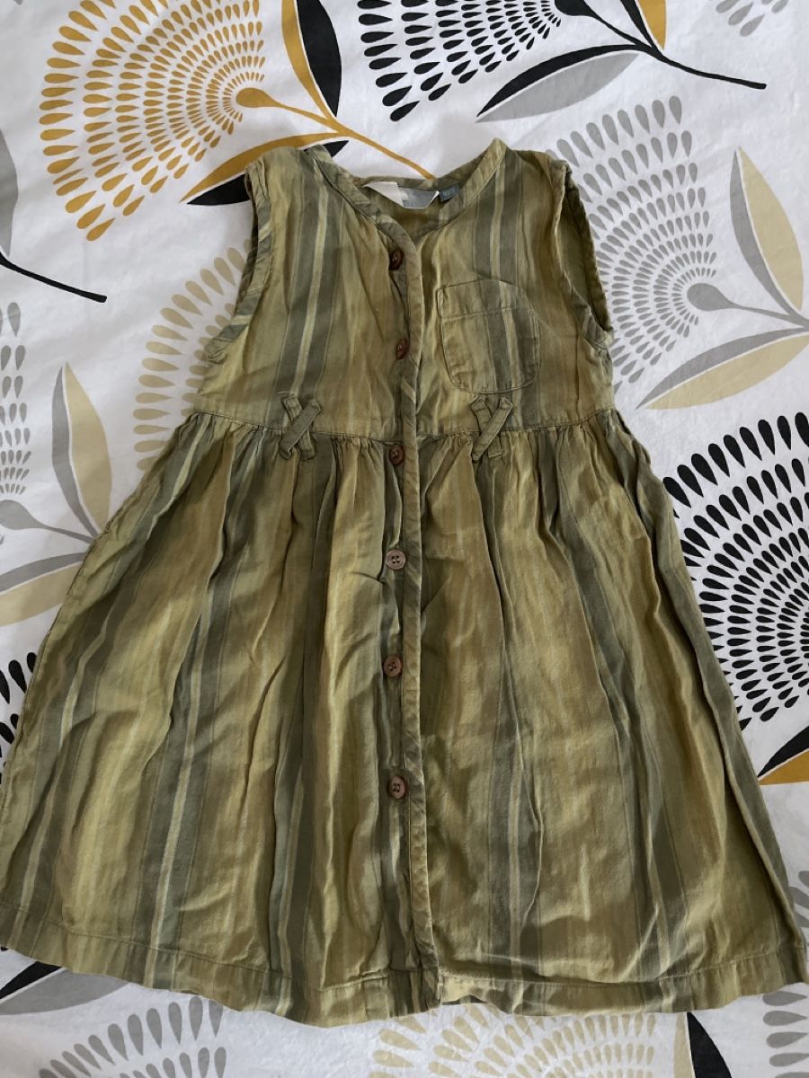 Vestiti & Gonne: Robe fille taille 92 – Usato da MARLY venduto da AISLEE