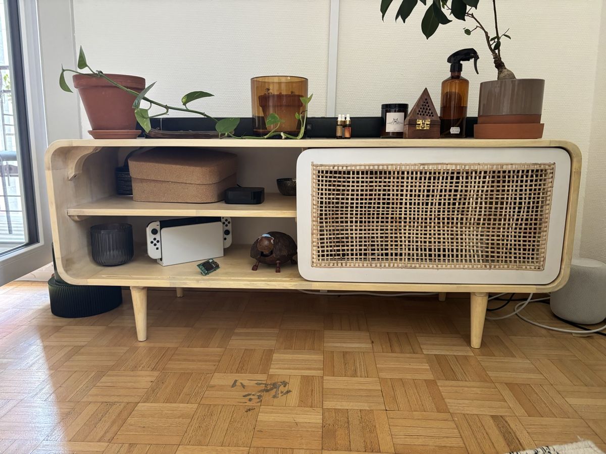 Kave Home Meubles TV: Kave Home - solid mango wood single door TV stand – Neuf (Voir description) à Zürich par max_r8yd 2