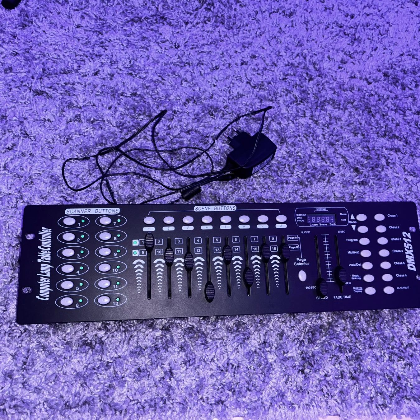 Eclairage & Effets de lumière: Mischpult für Discolichter DMX512 Computer Lamp TableControl – D'occasion à Wangen ZH par PC-12