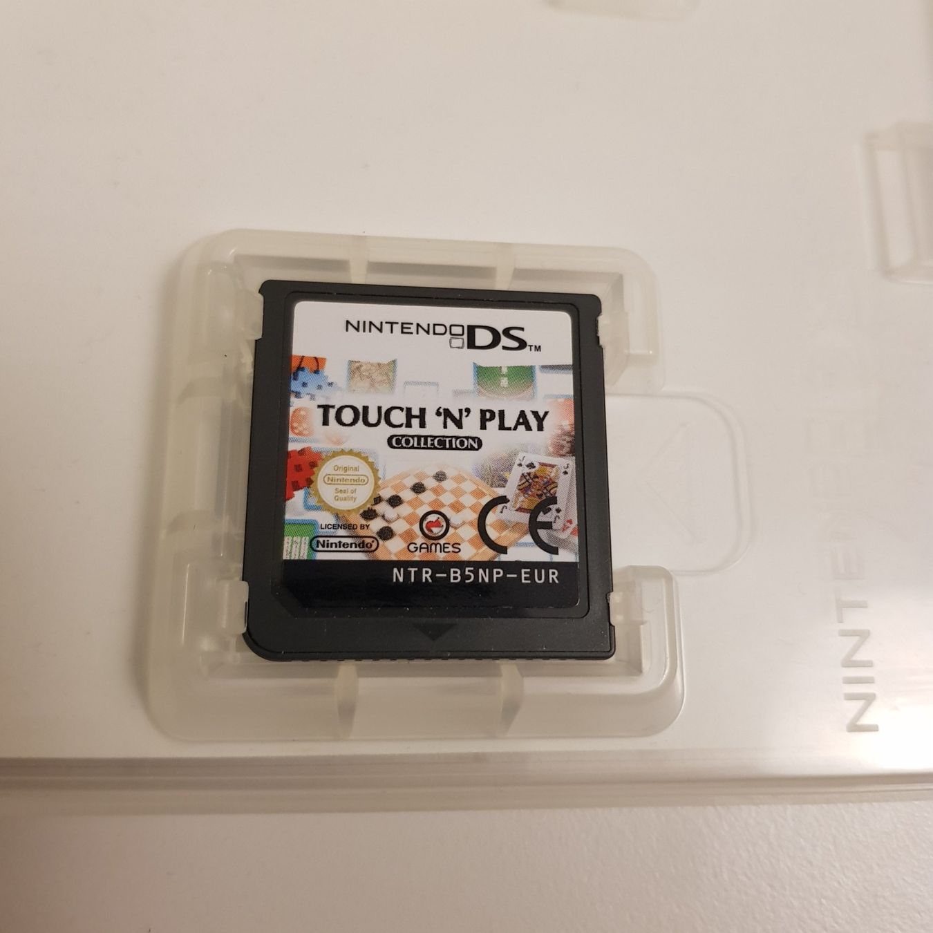 Nintendo Giochi: Nintendo DS Spiel - Touch 'N' Play Collection – Usato da Münchenstein venduto da 2DGames 2