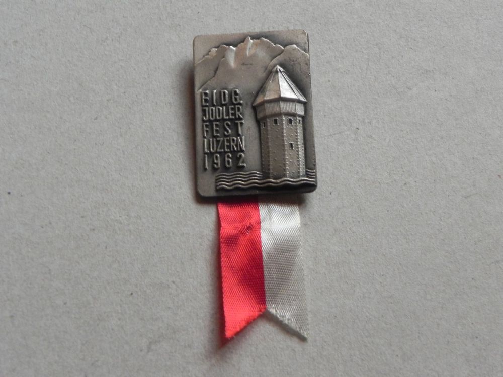 JUSONGKWCP Murder Drones Abzeichen - Coole Metall-Brosche Für Echte Fans