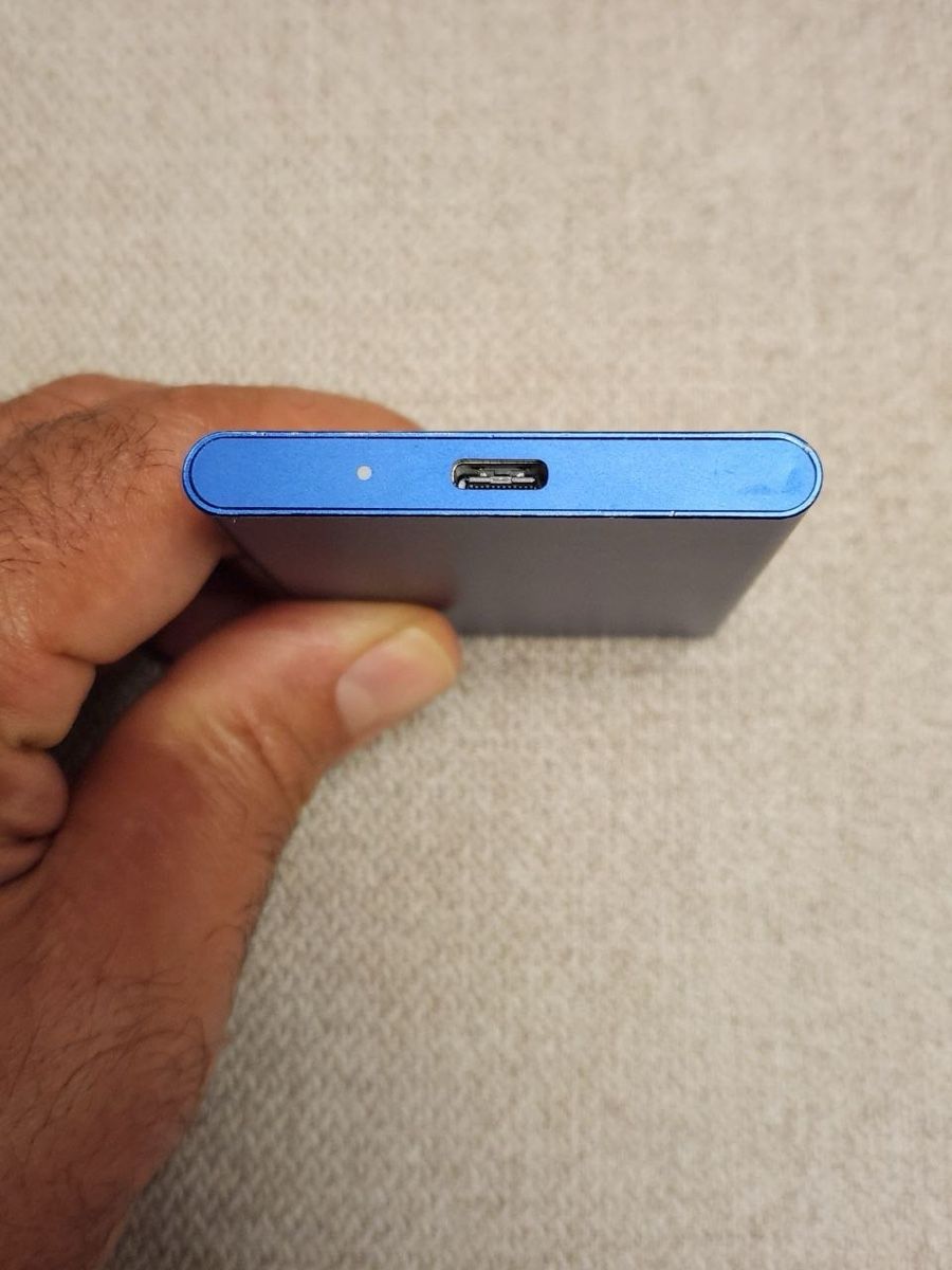 Samsung Disques durs: Samsung SSD T7 2TB – D'occasion à Einigen par iva_86t8 2