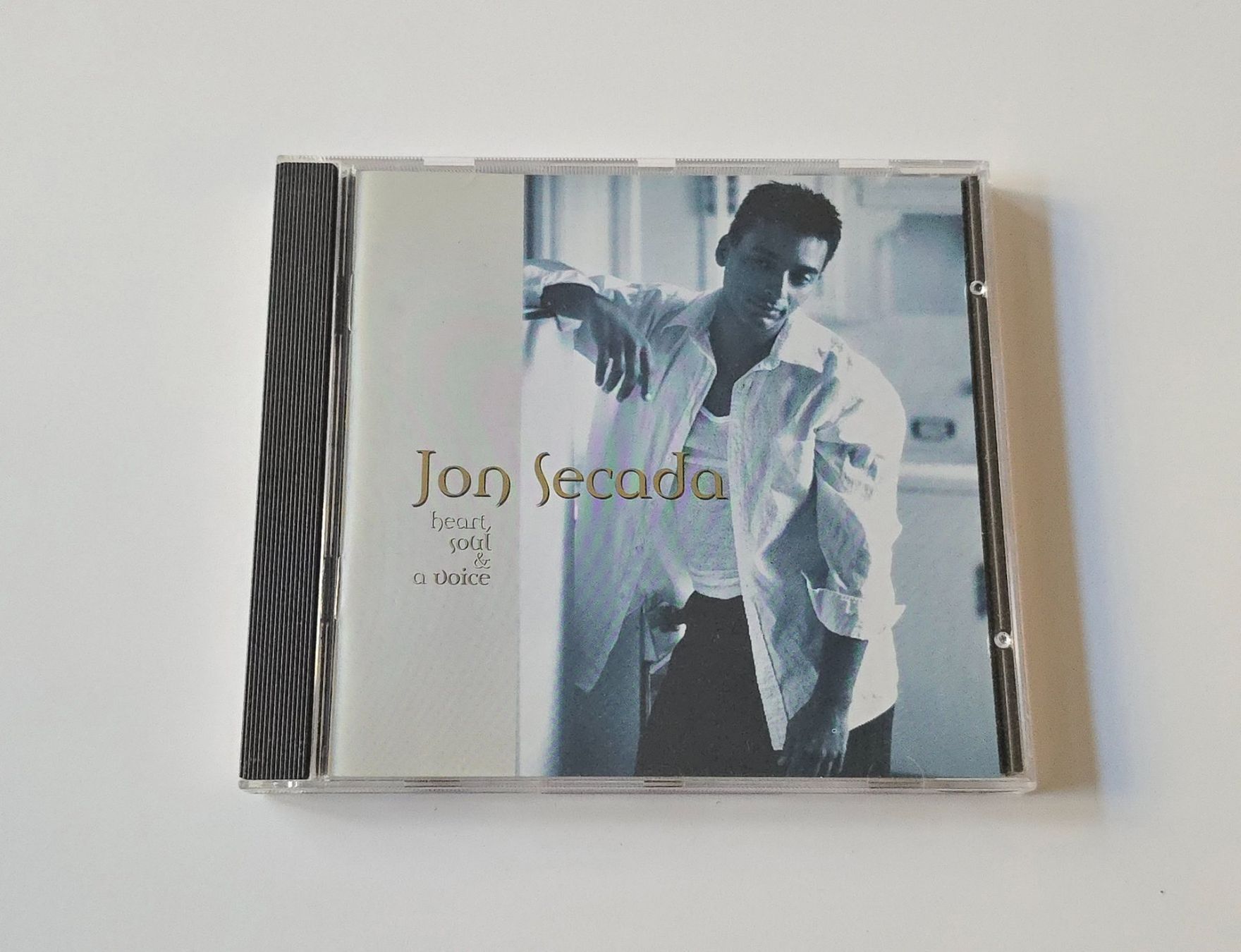 CD: CD Jon Secada - Heart, Soul & a Voice – Usato da Dättlikon venduto da Wundertuete_