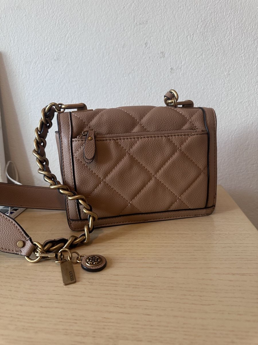 Guess Borse da donna: Originale Guess Tasche – Nuovo (secondo la descrizione) da Höfen b. Thun venduto da Lor_y62r 2